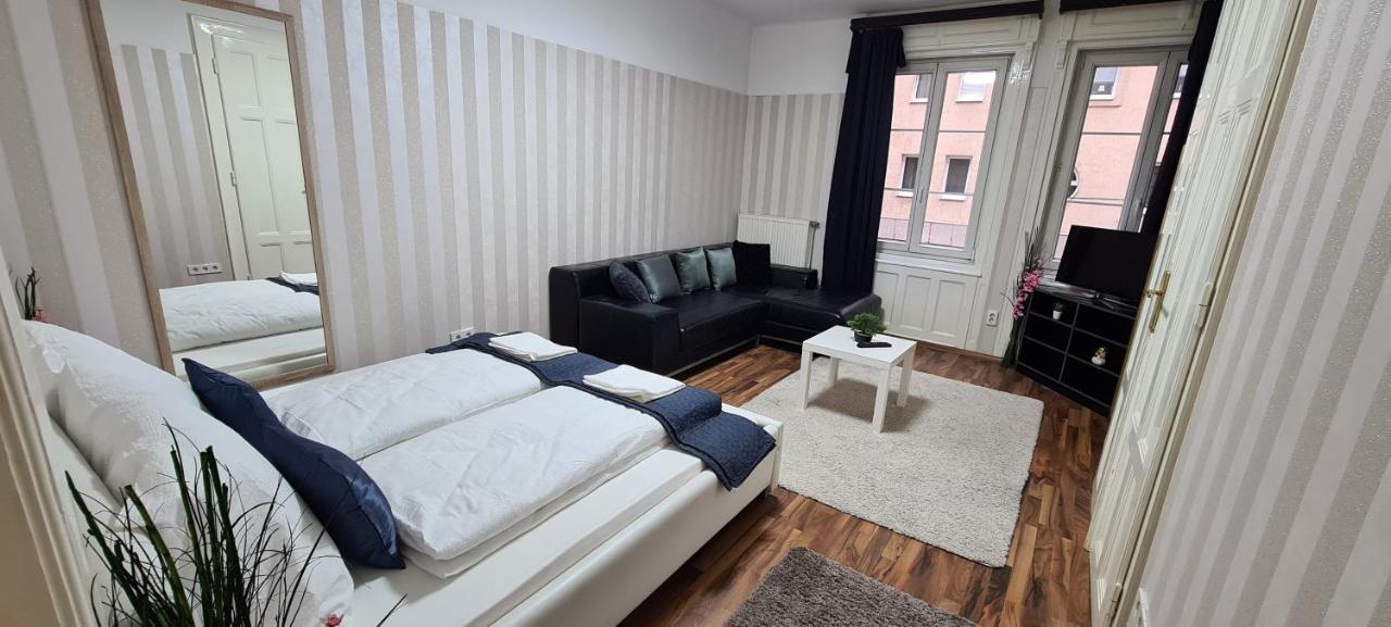 Elegant Apartment In The Hearth Of Budapest Budapeste Exterior foto